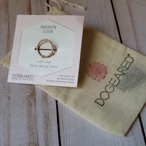 Dogeared rose gold circle ring size 7